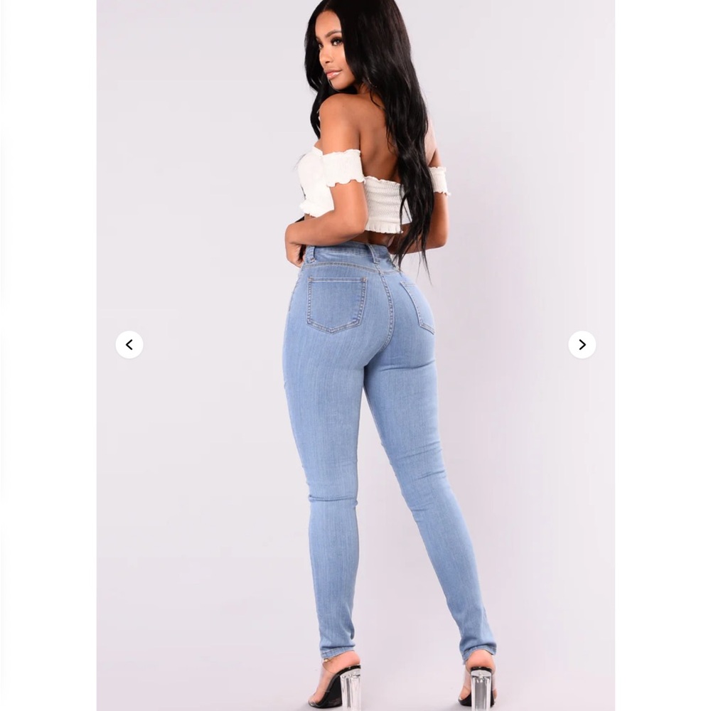 Lace-Up Jeans - Picture 8 of 8